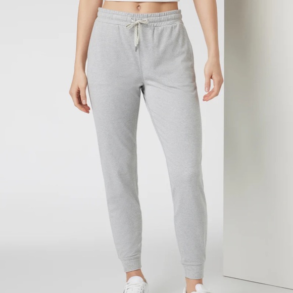 Vuori Pants - Vuori Performance joggers light gray